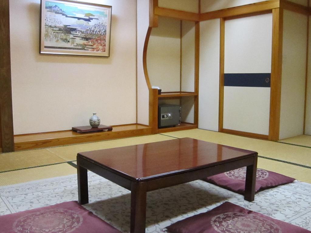 Nozawa Onsen Hotel Экстерьер фото