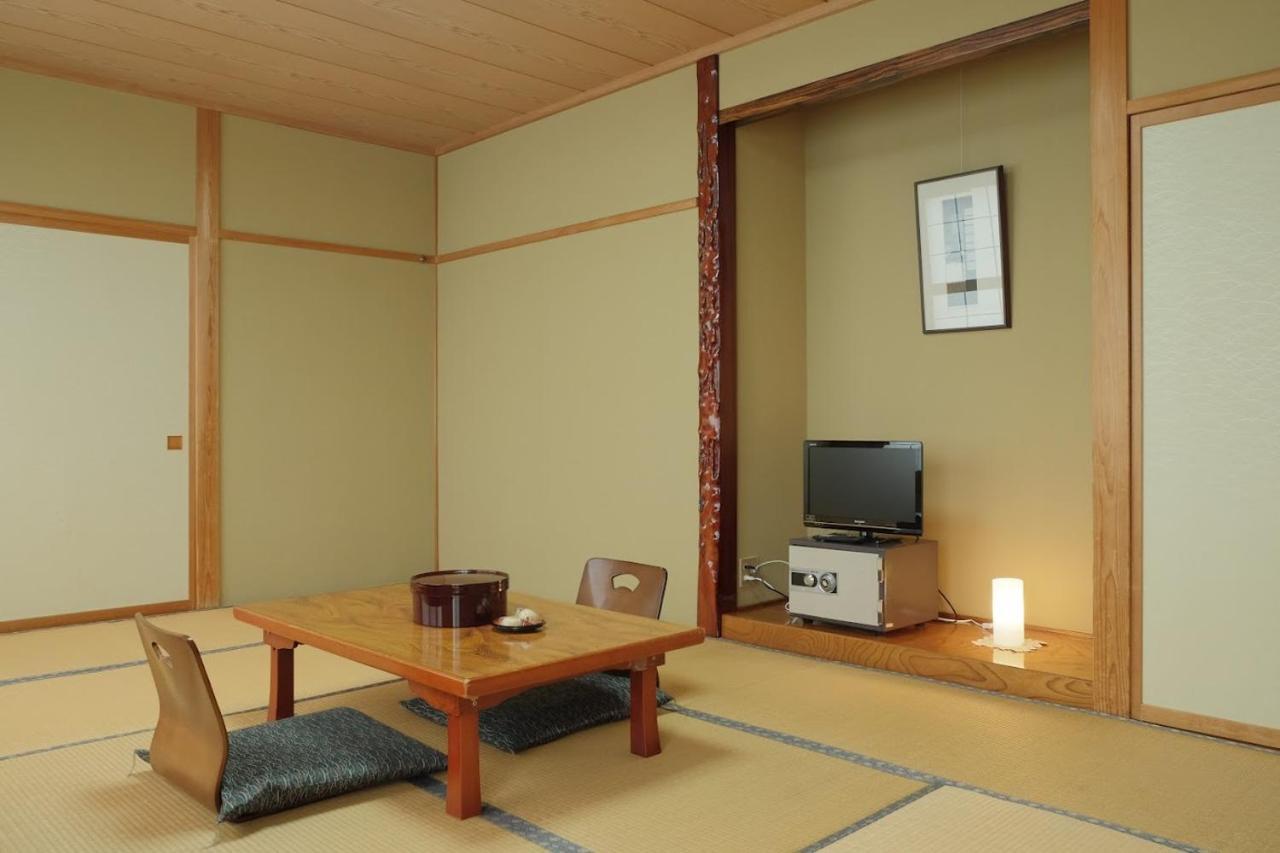 Nozawa Onsen Hotel Экстерьер фото