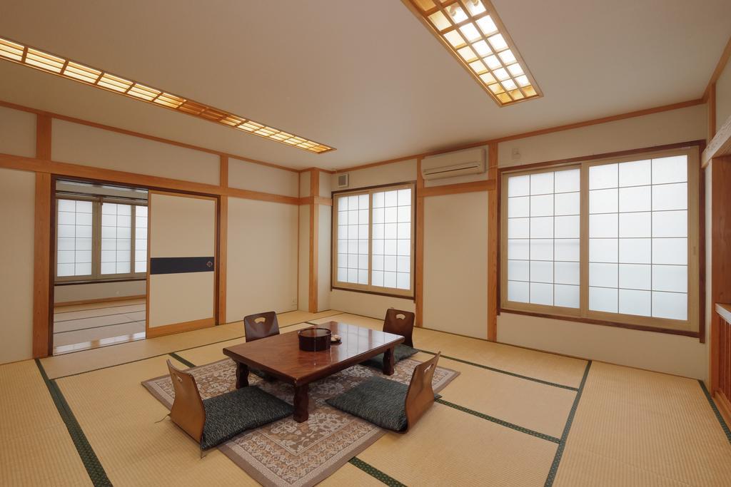 Nozawa Onsen Hotel Экстерьер фото
