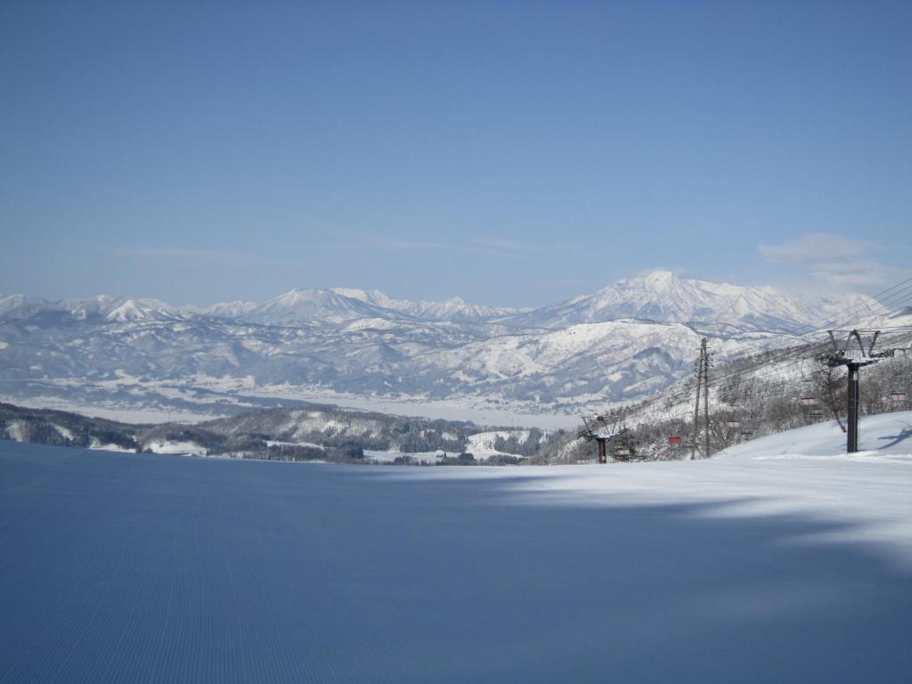 Nozawa Onsen Hotel Экстерьер фото